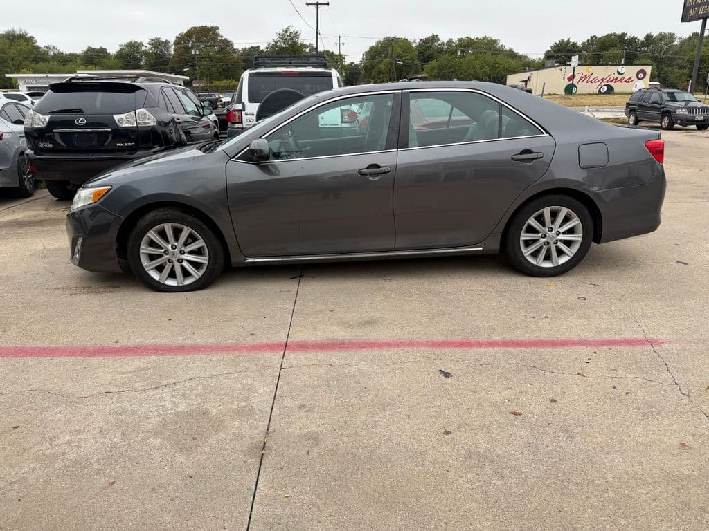 Vehicle photo