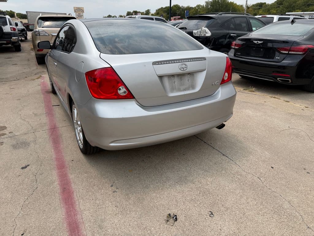 large car