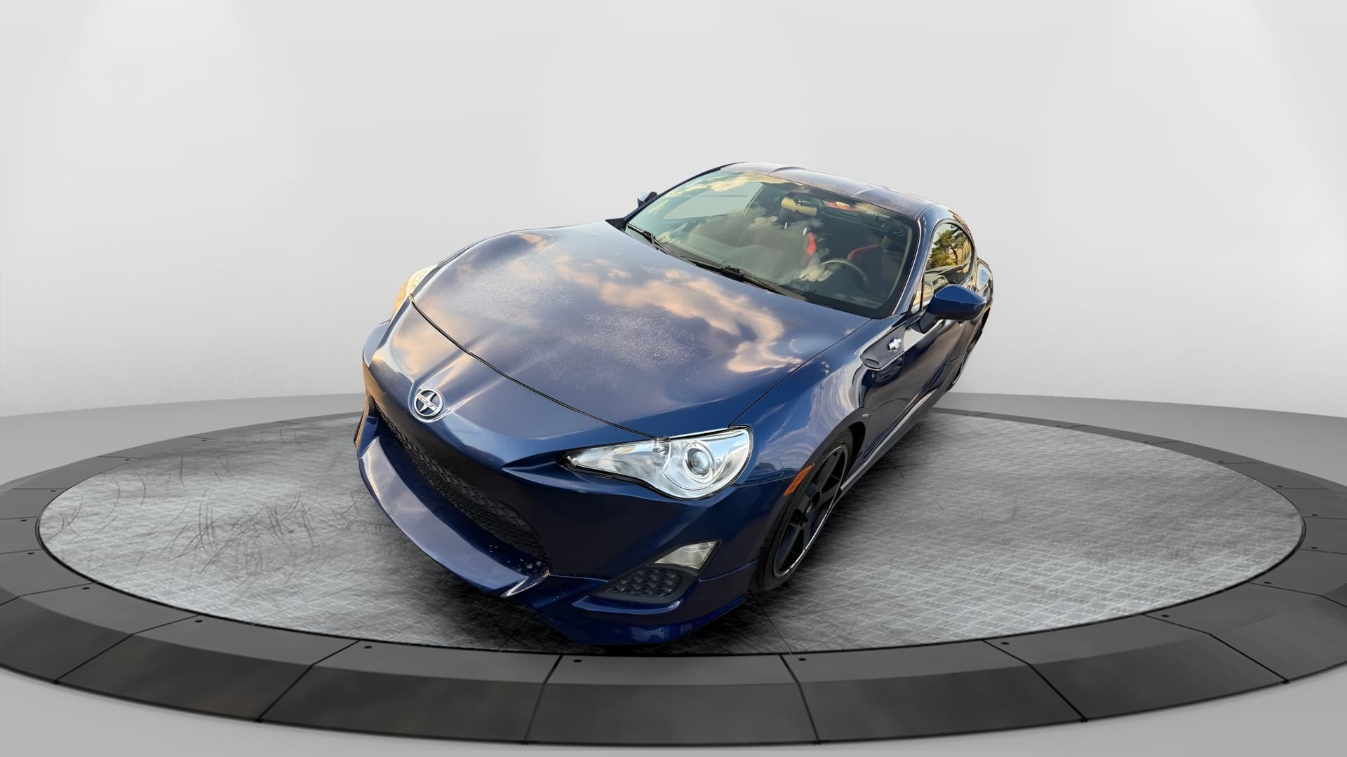 Vehicle photo