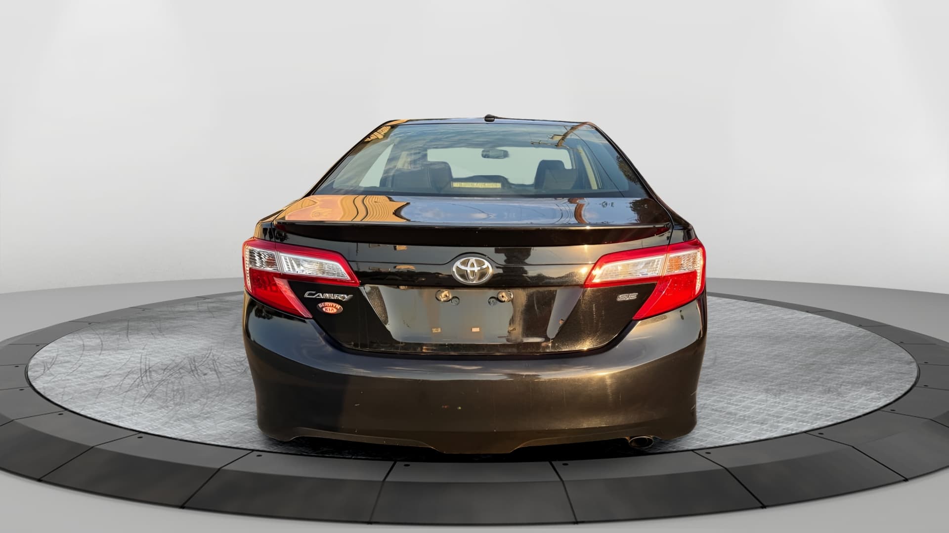 Vehicle photo