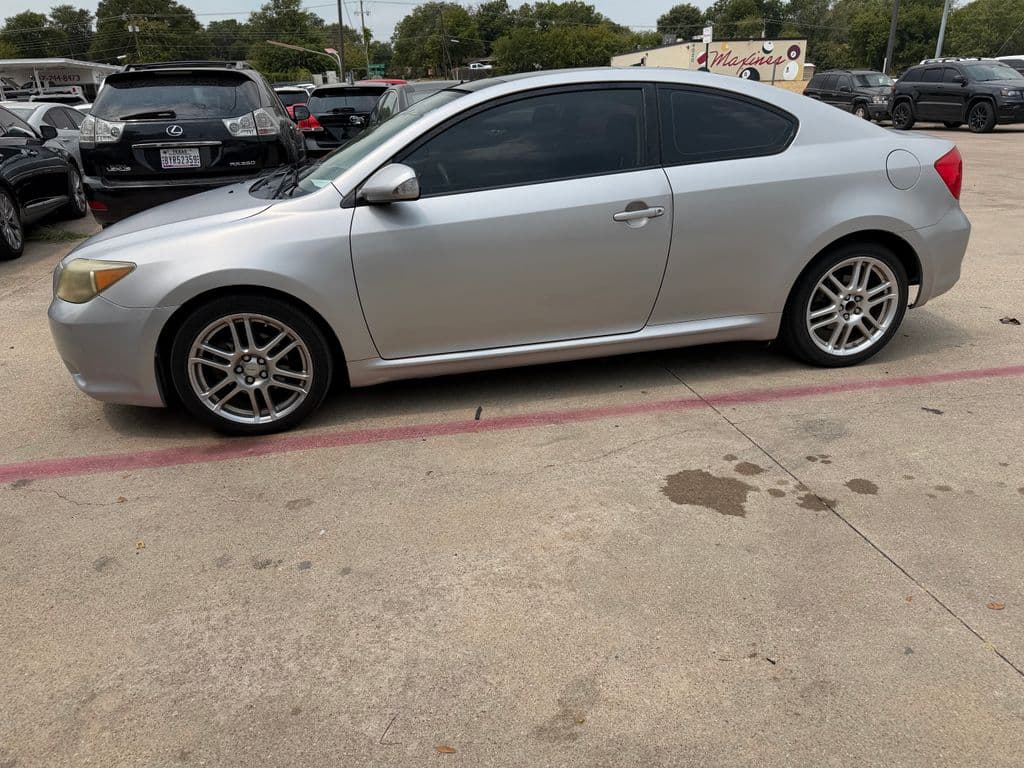 large car