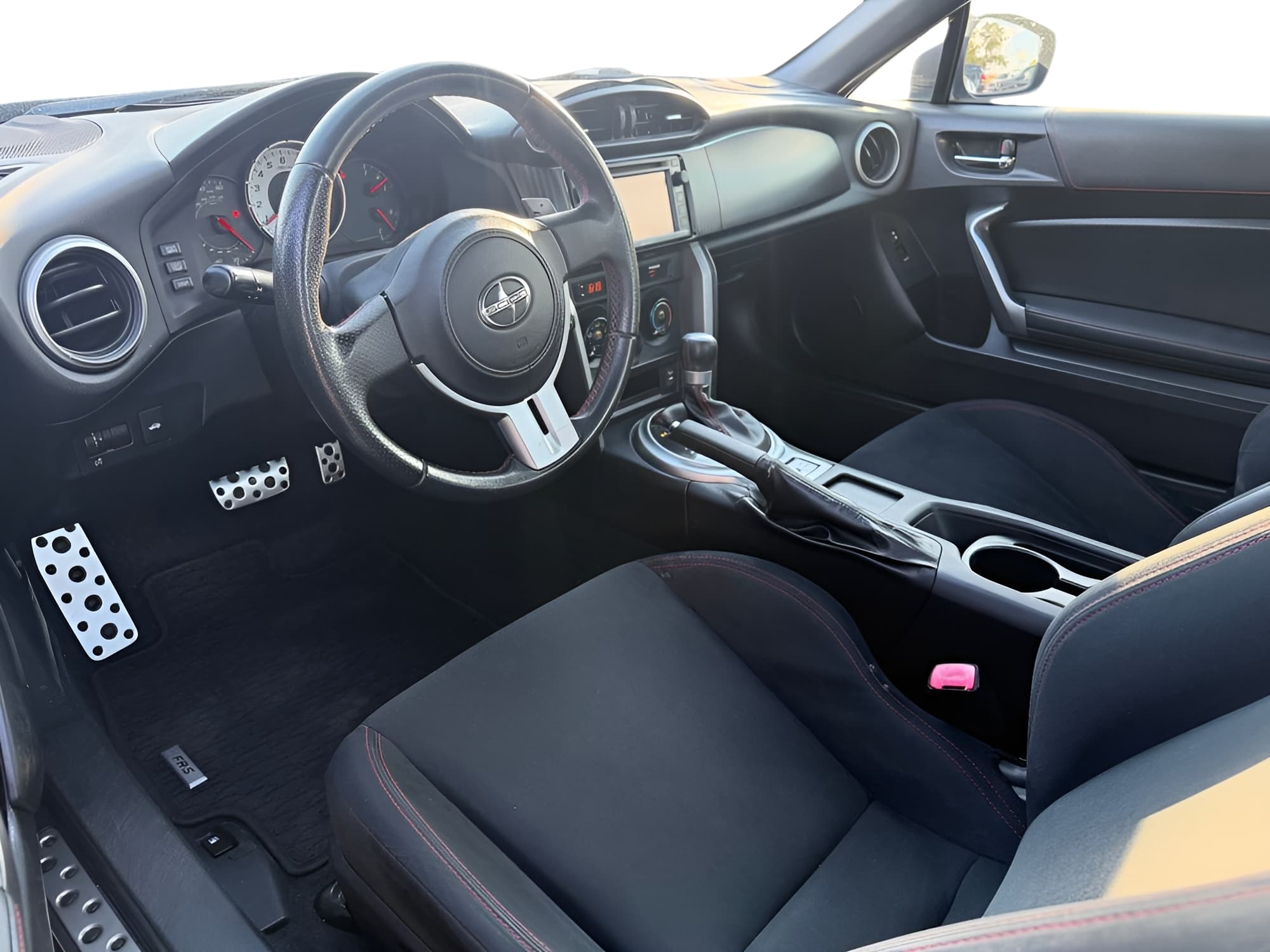 Vehicle photo